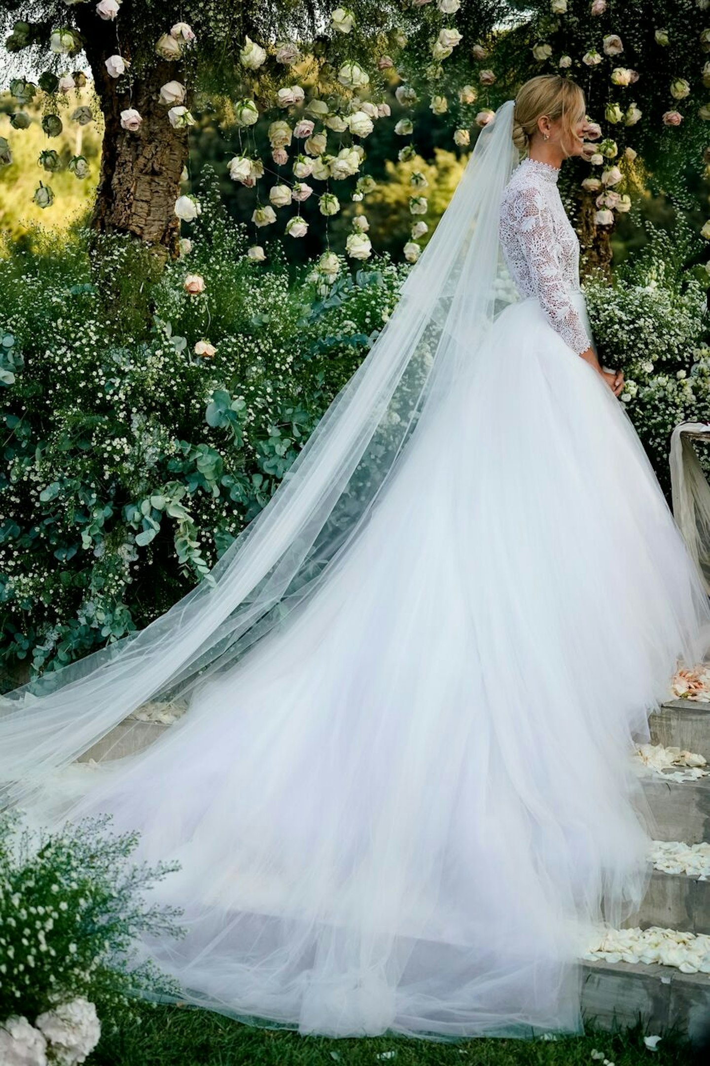 Wedding dress chiara ferragni hot sale
